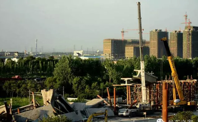 吊车钢丝绳断裂